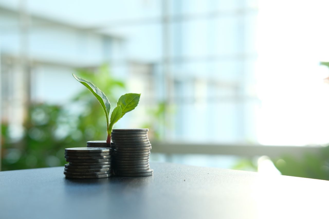 Qué es el interés compuesto y por qué cambia tu vida financiera